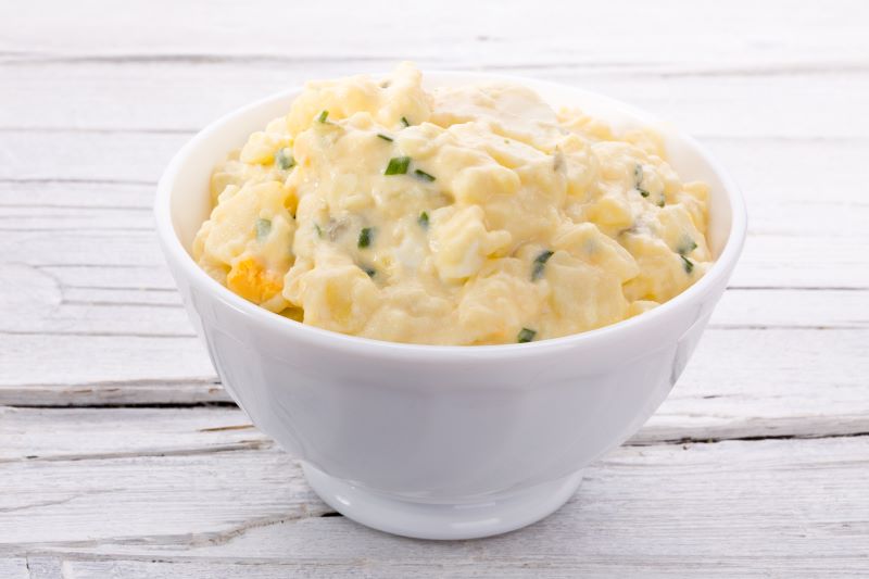 Egg mayonnaise in a bowl.