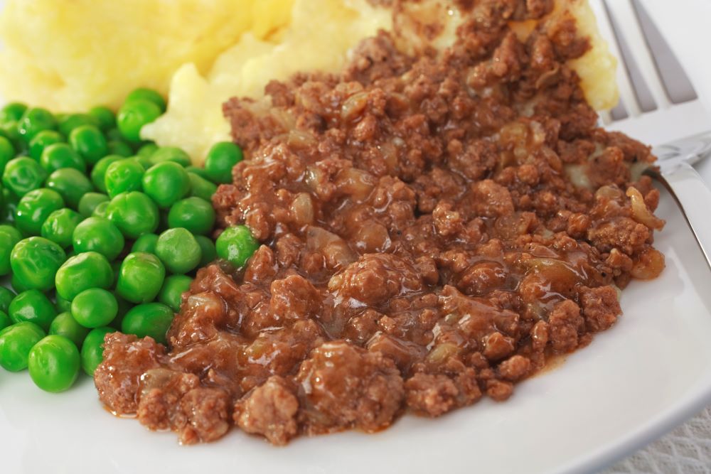 Mince, tatties and peas.