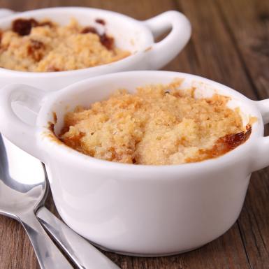 Photo of a peach pear crumble