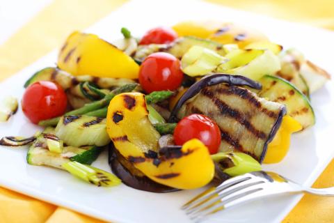 Grilled summer salad